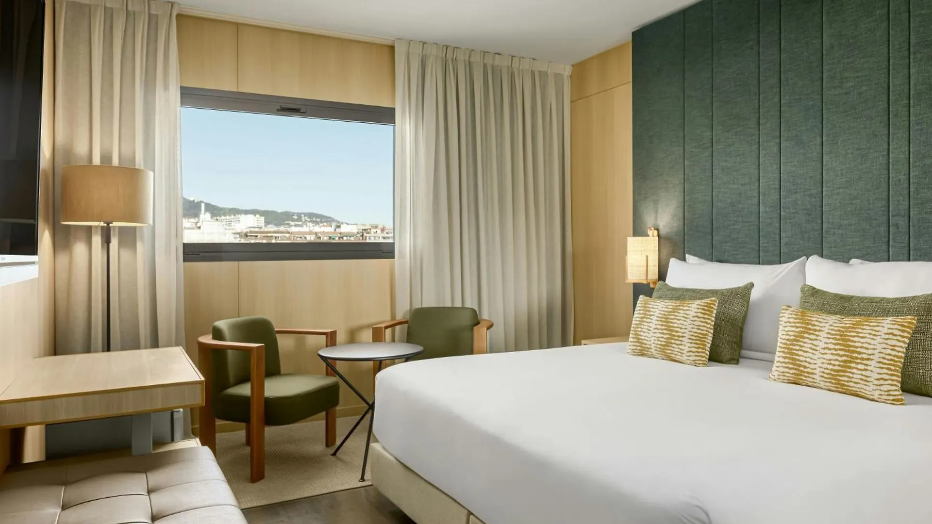 Cerca del MNAC: 5 Hoteles Boutique en Barcelona Comparados